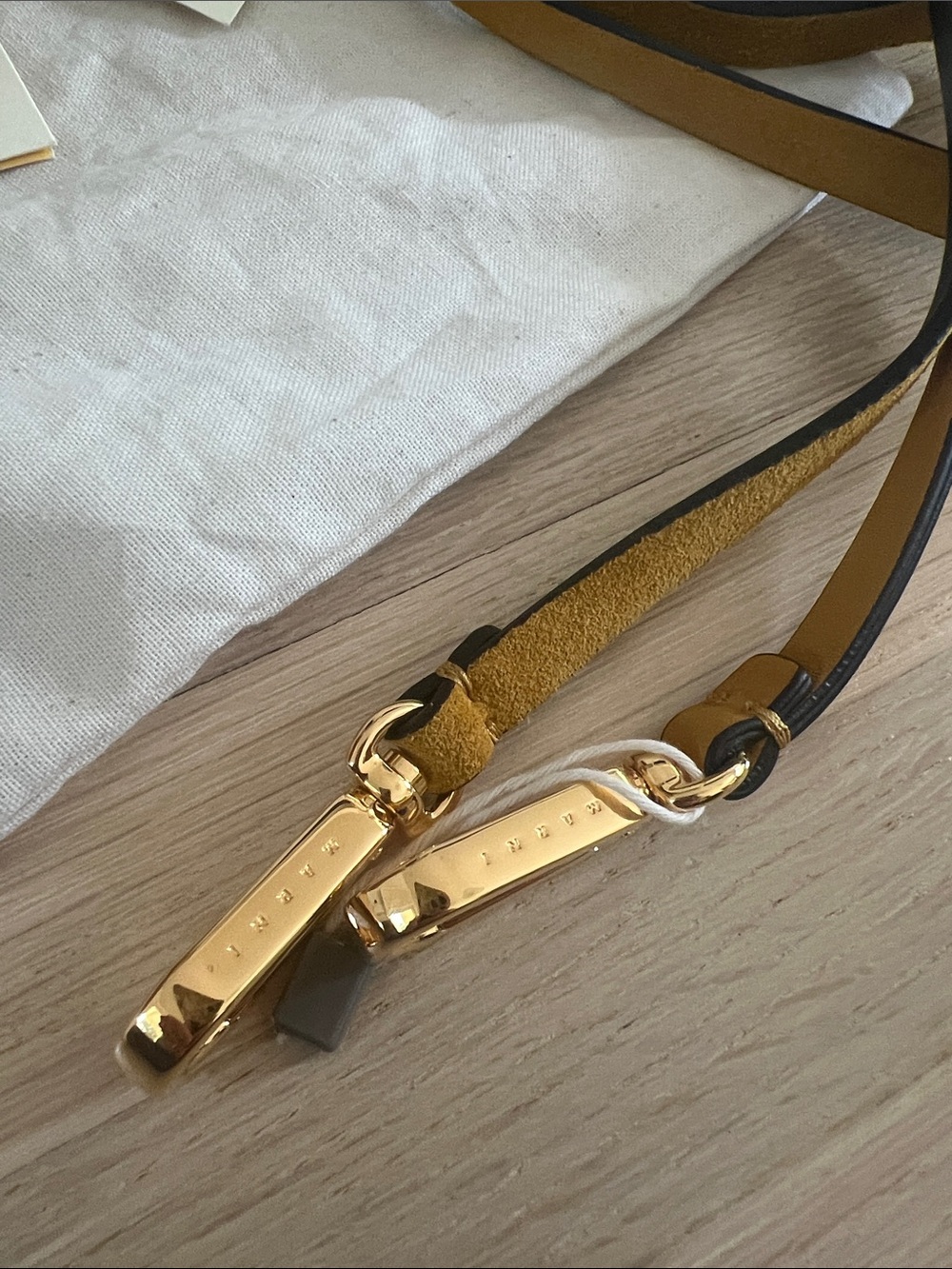 NWT Marni Pannier Mustard Suede Bucket Crossbody w Card Pouch. - Picture 8 of 10